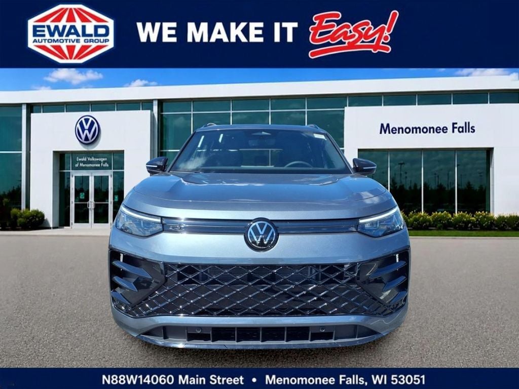 2026 Volkswagen Tiguan 2.0T SE R-Line Black