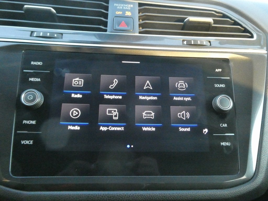 2023 Volkswagen Tiguan 2.0T SE