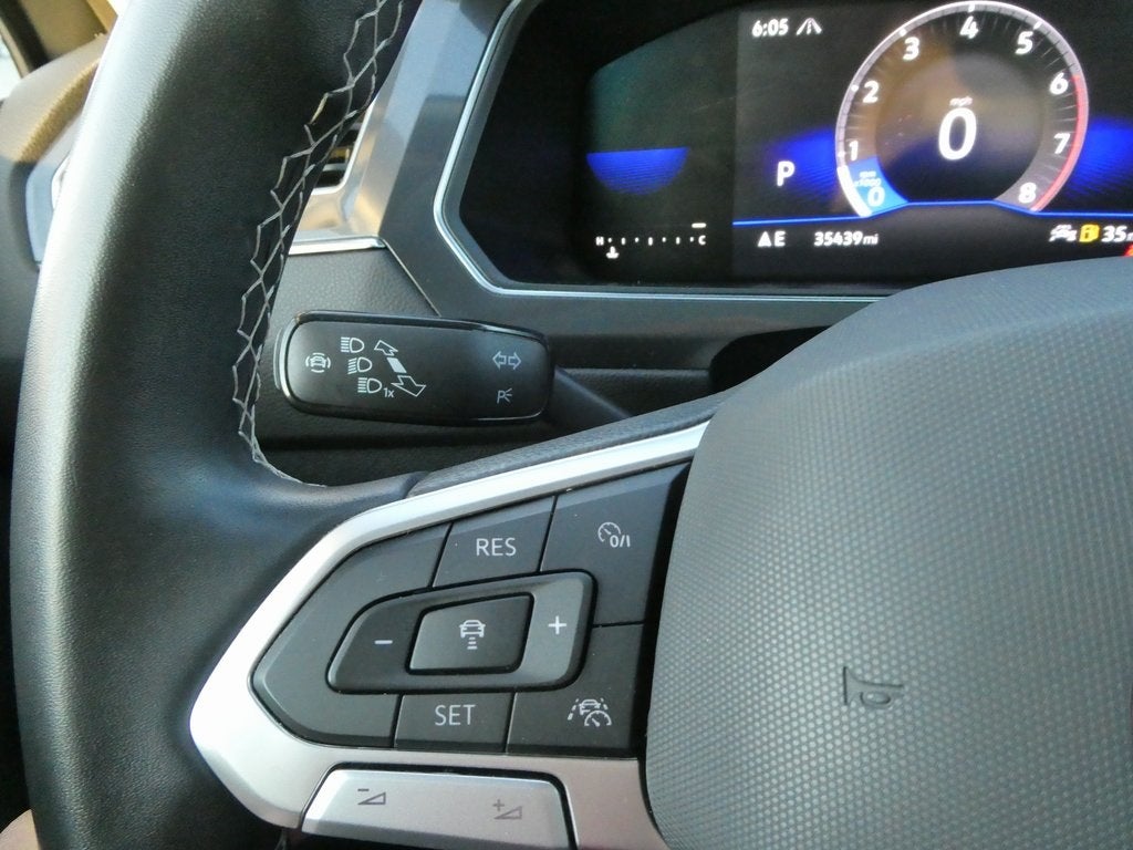 2023 Volkswagen Tiguan 2.0T SE