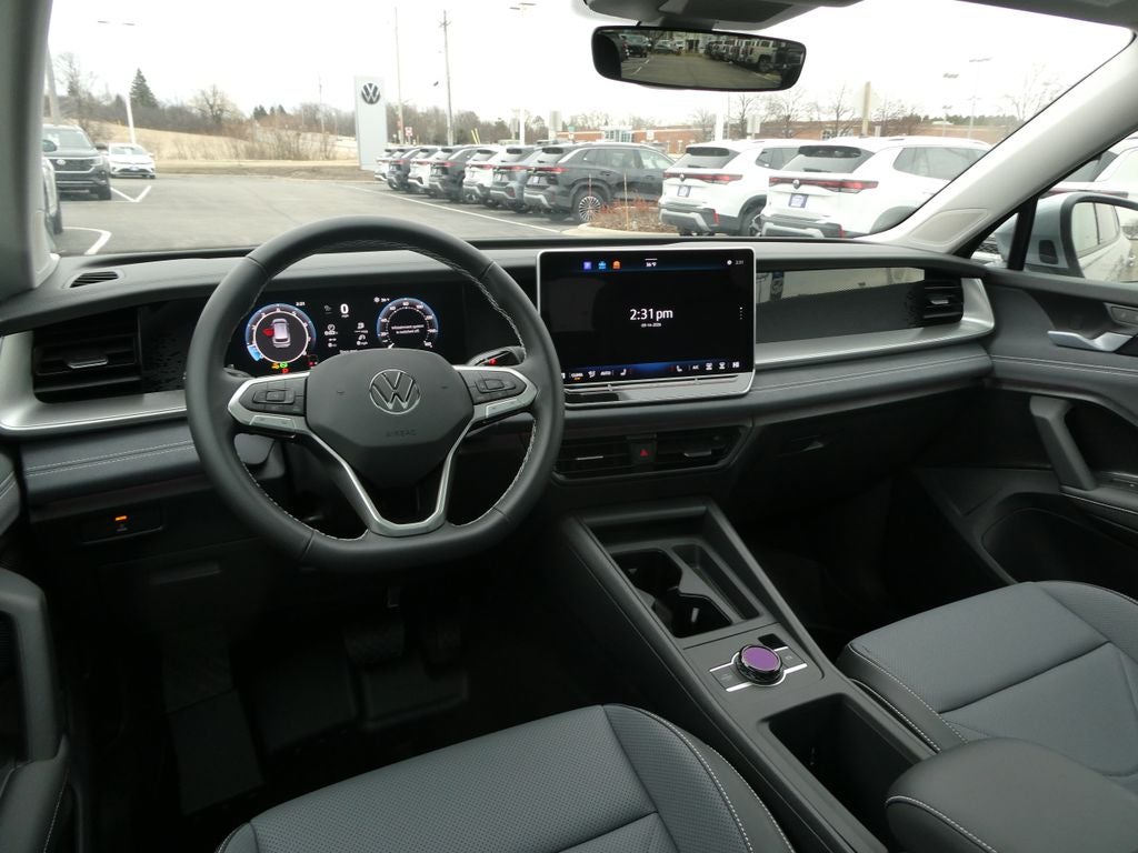 2026 Volkswagen Tiguan 2.0T SE