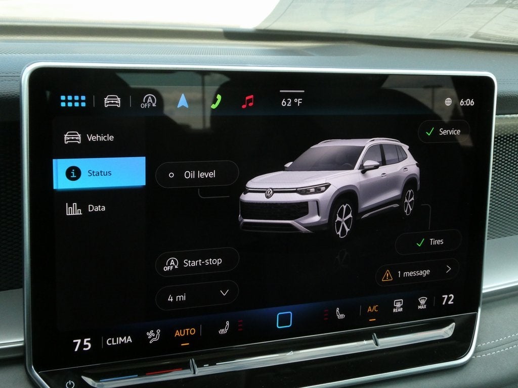 2025 Volkswagen Tiguan 2.0T SE