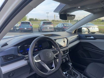 2023 Volkswagen Taos 1.5T SE