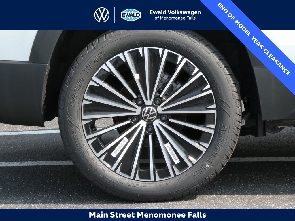 2025 Volkswagen Taos 1.5T SE