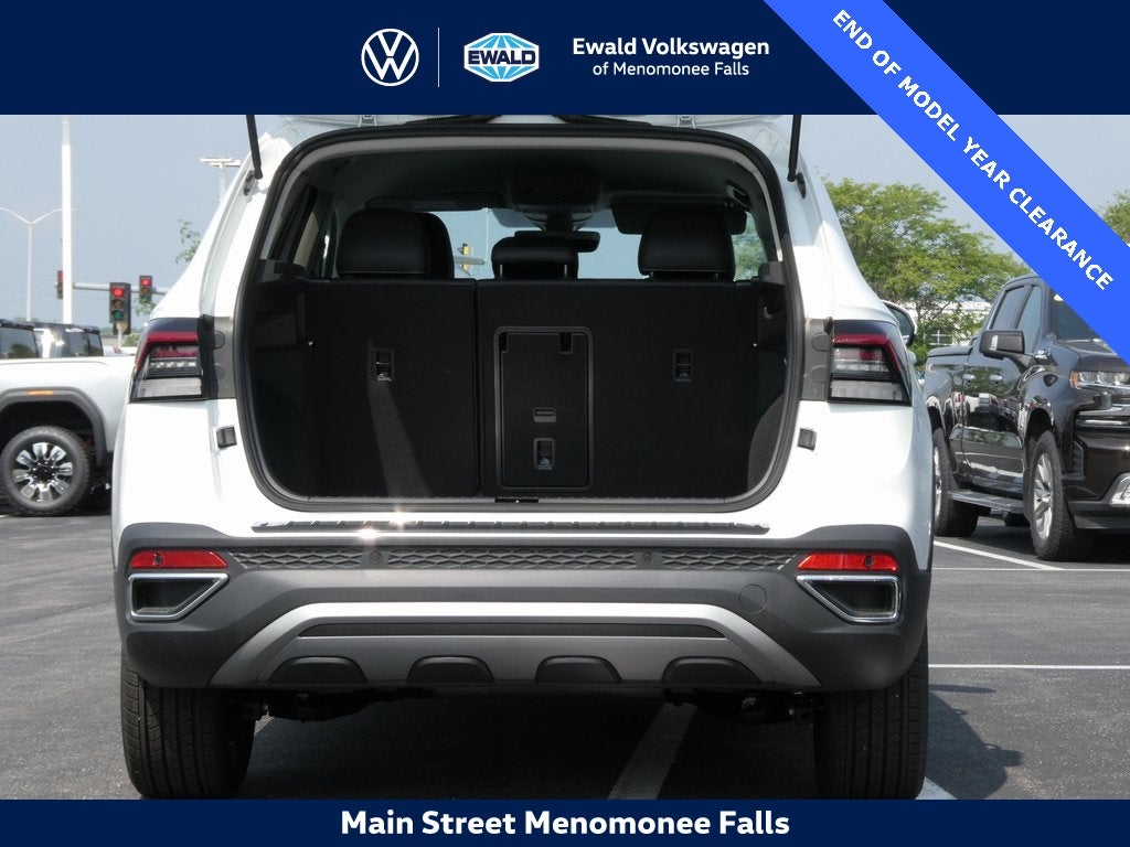 2025 Volkswagen Taos 1.5T SE