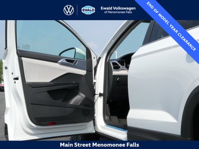 2025 Volkswagen Taos 1.5T SE