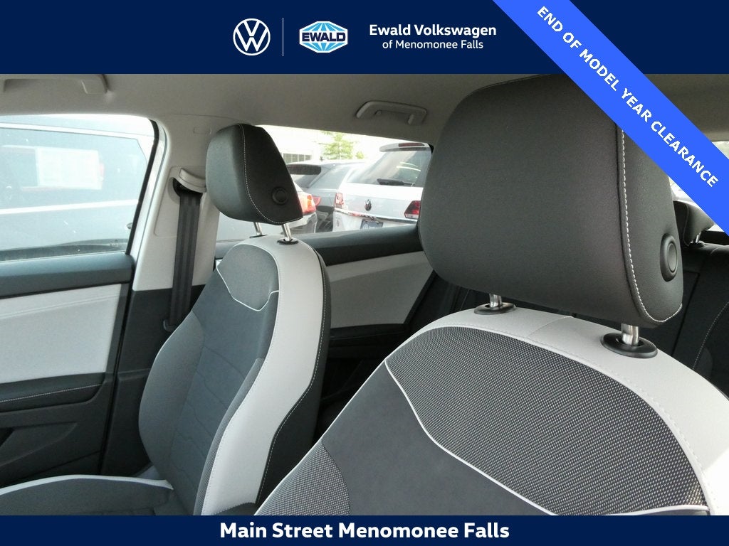 2025 Volkswagen Taos 1.5T SE