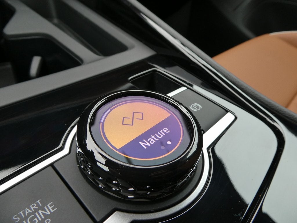 2026 Volkswagen Tiguan 2.0T SEL R-Line Turbo