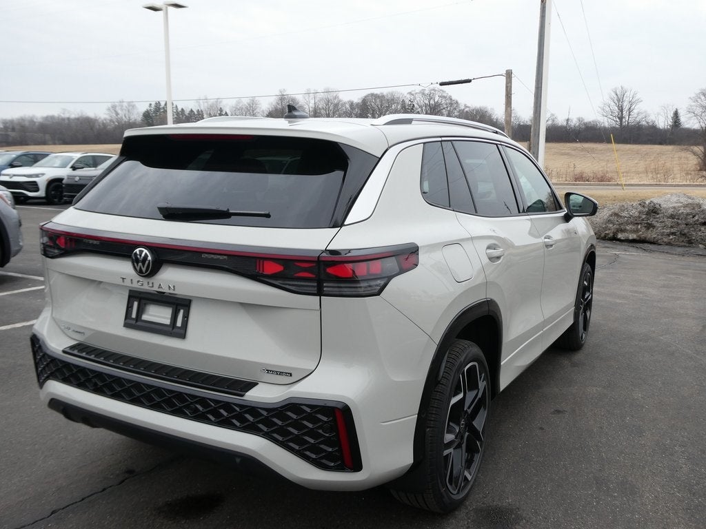 2026 Volkswagen Tiguan 2.0T SEL R-Line Turbo