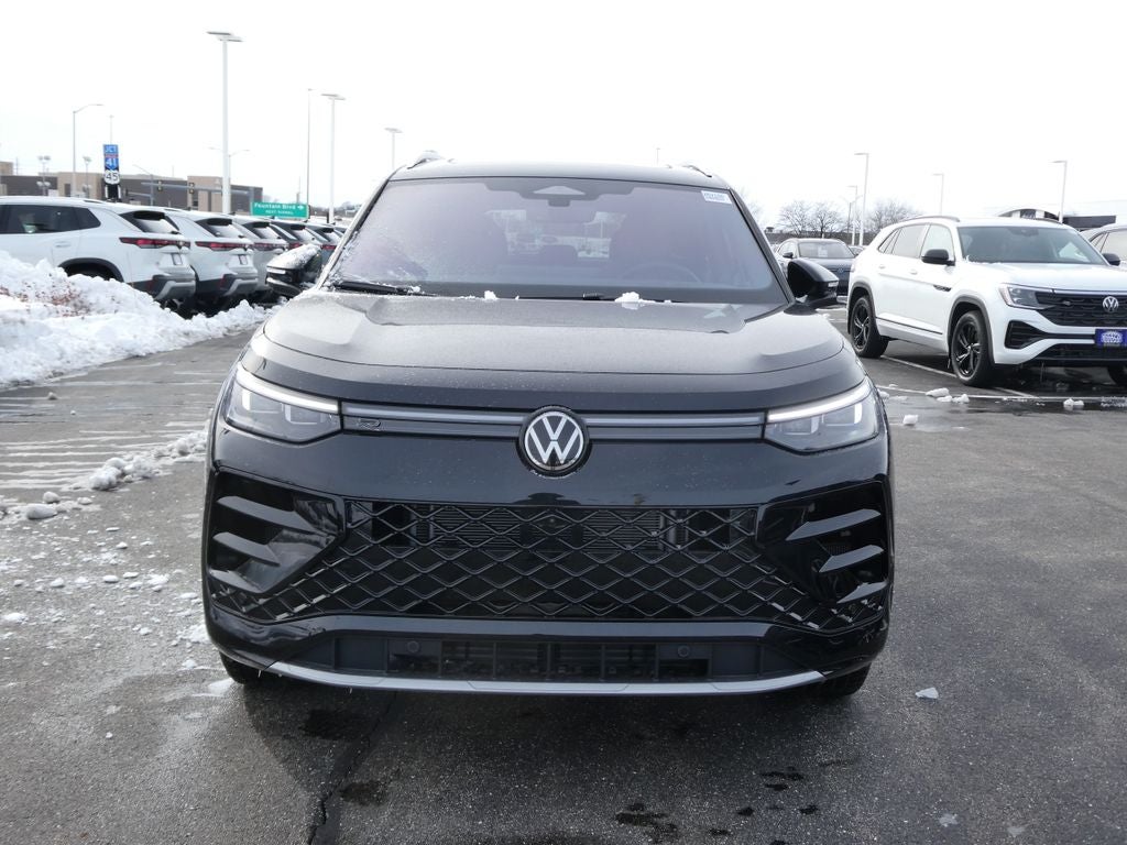2026 Volkswagen Tiguan 2.0T SEL R-Line Turbo