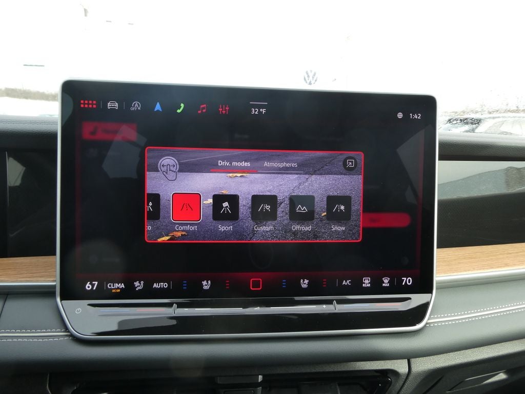 2026 Volkswagen Tiguan 2.0T SEL R-Line Turbo