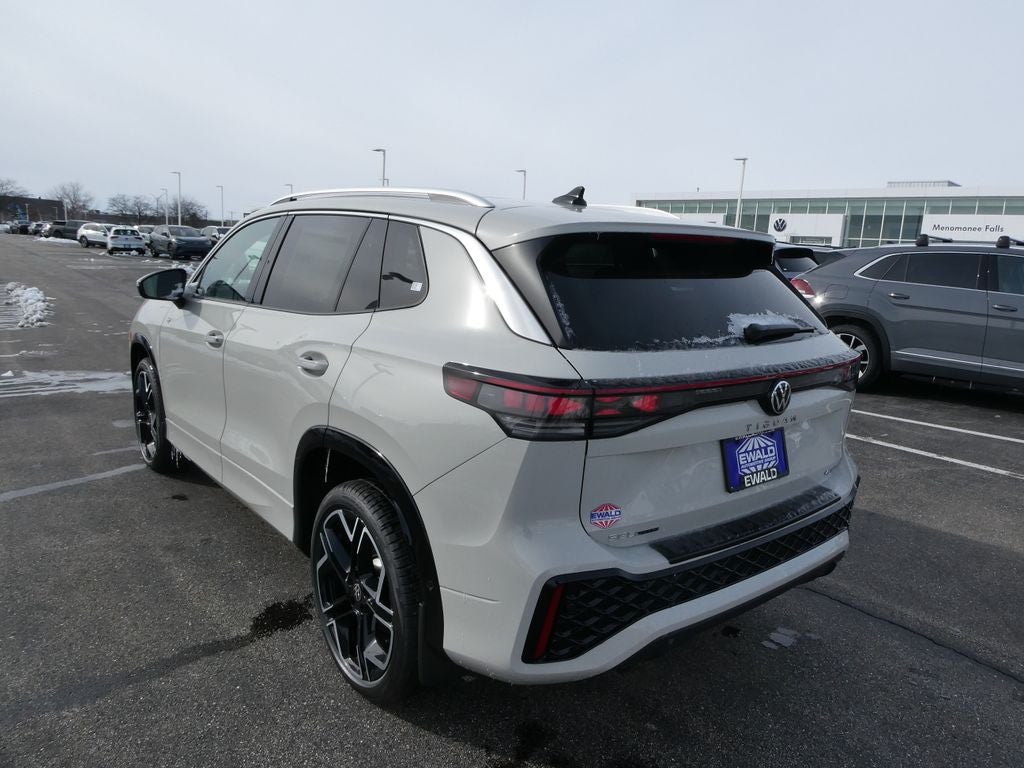 2026 Volkswagen Tiguan 2.0T SEL R-Line Turbo