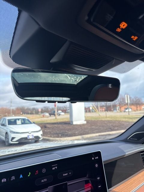 2026 Volkswagen Tiguan 2.0T SEL R-Line Turbo