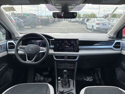 2026 Volkswagen Taos 1.5T SE