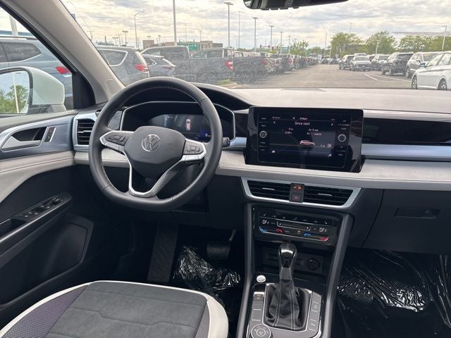 2026 Volkswagen Taos 1.5T SE