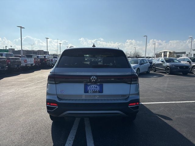 2025 Volkswagen Taos 1.5T SE