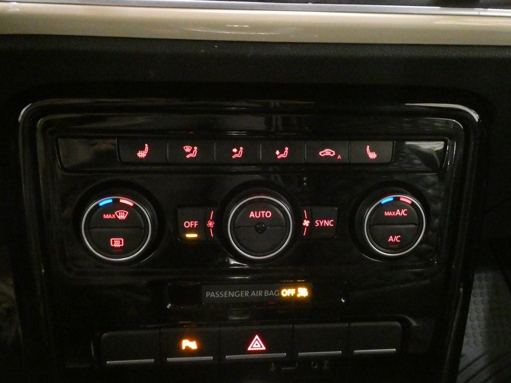 2019 Volkswagen Beetle Convertible 2.0T Final Edition SE