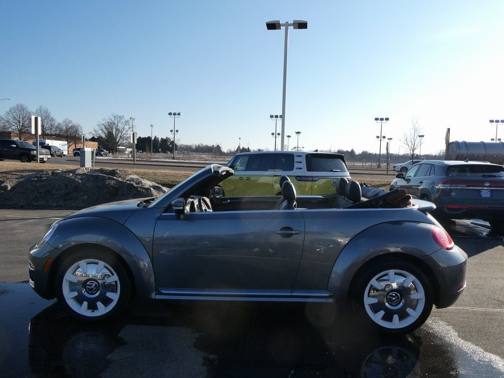 2019 Volkswagen Beetle Convertible 2.0T Final Edition SE