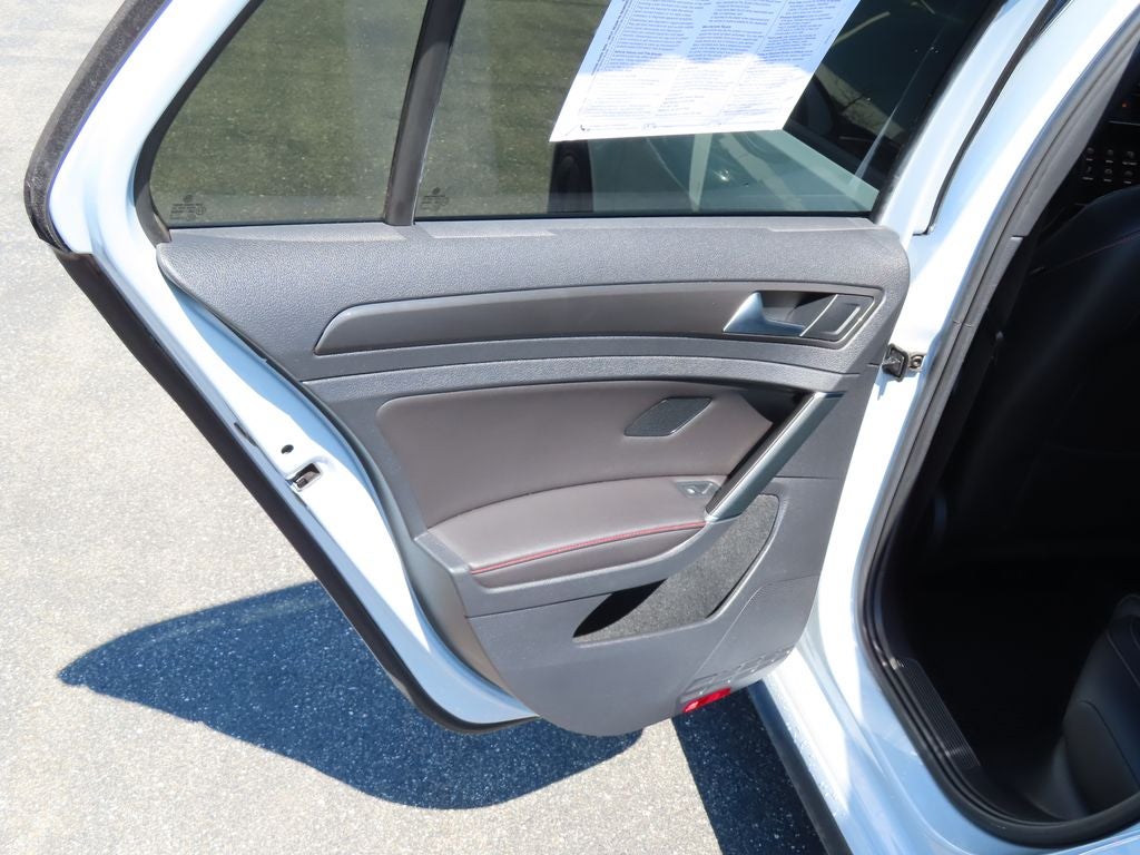 2019 Volkswagen Golf GTI 2.0T SE