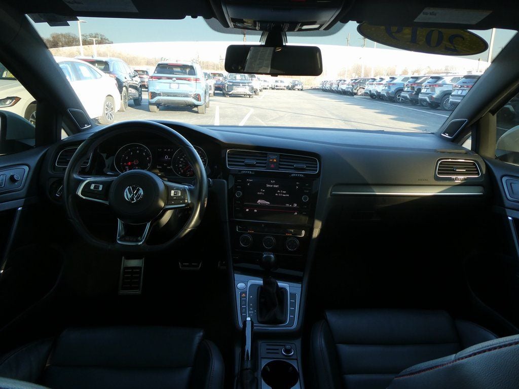 2019 Volkswagen Golf GTI 2.0T SE
