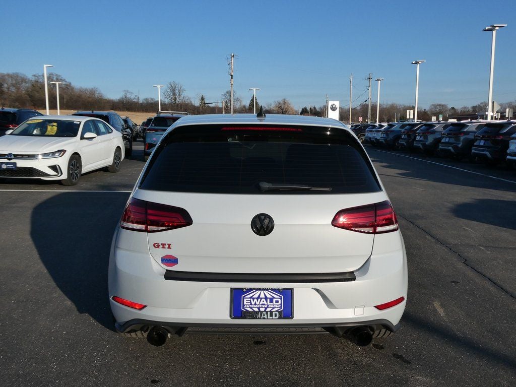 2019 Volkswagen Golf GTI 2.0T SE