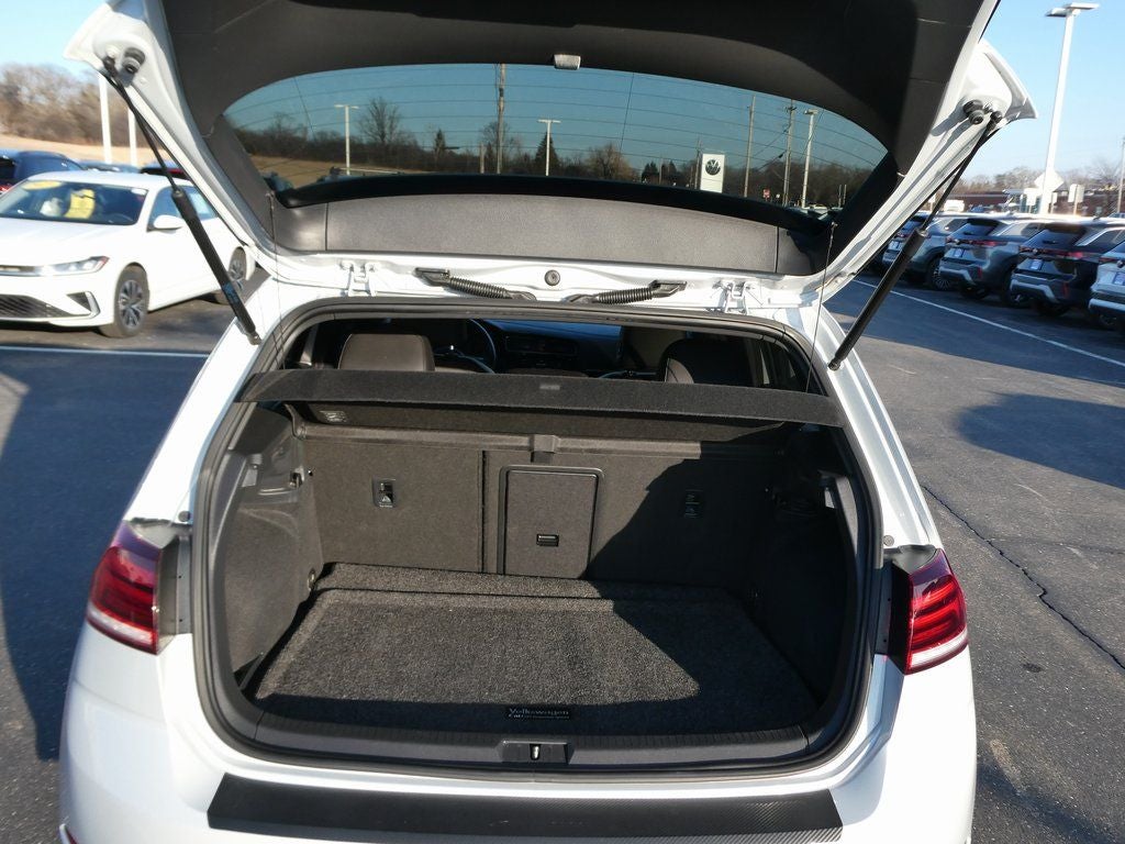 2019 Volkswagen Golf GTI 2.0T SE