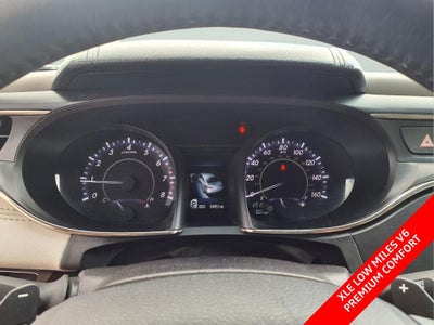 2016 Toyota Avalon XLE