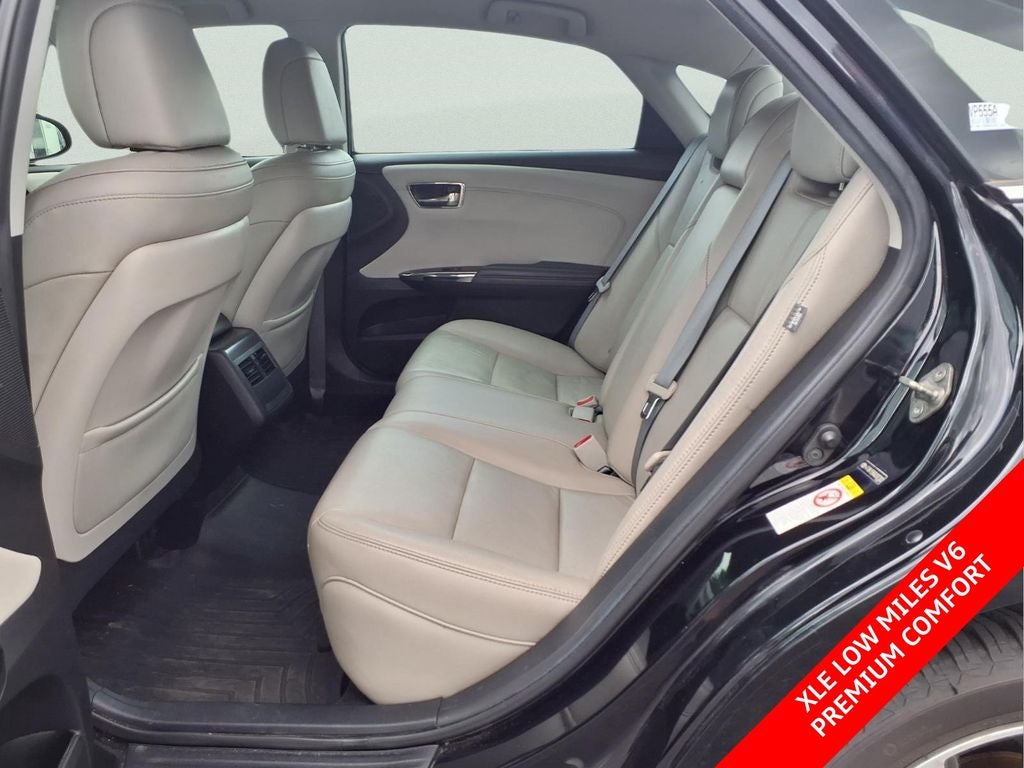 2016 Toyota Avalon XLE