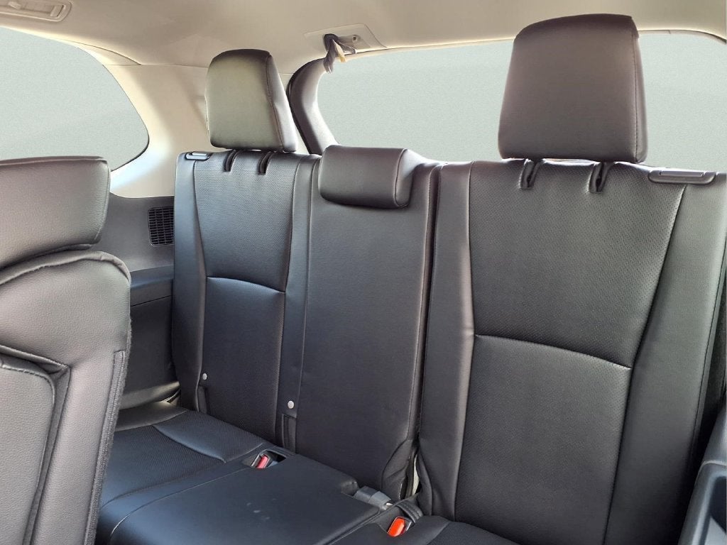 2026 Toyota Grand Highlander Base