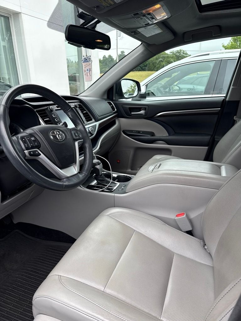 2014 Toyota Highlander Limited