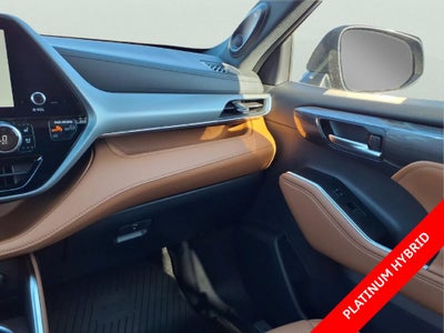 2026 Toyota Highlander Hybrid Platinum