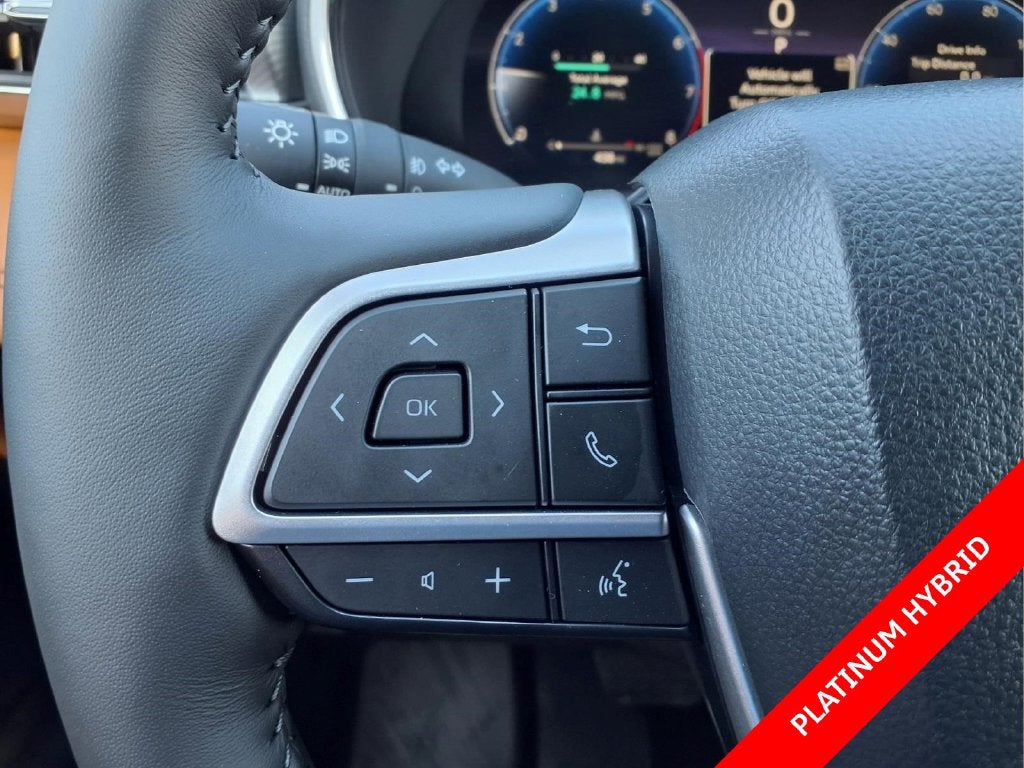 2026 Toyota Highlander Hybrid Platinum