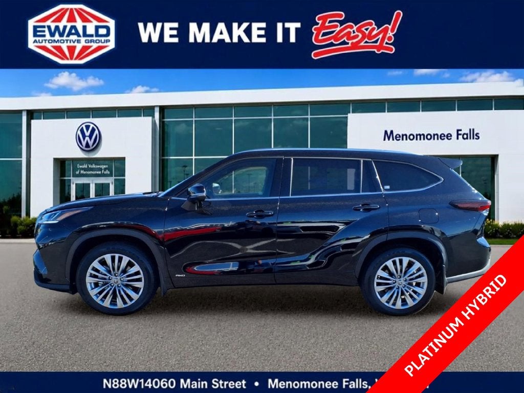 2026 Toyota Highlander Hybrid Platinum