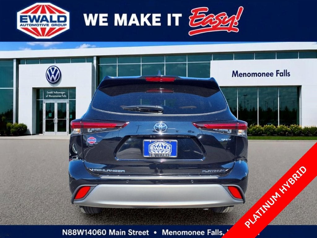 2026 Toyota Highlander Hybrid Platinum