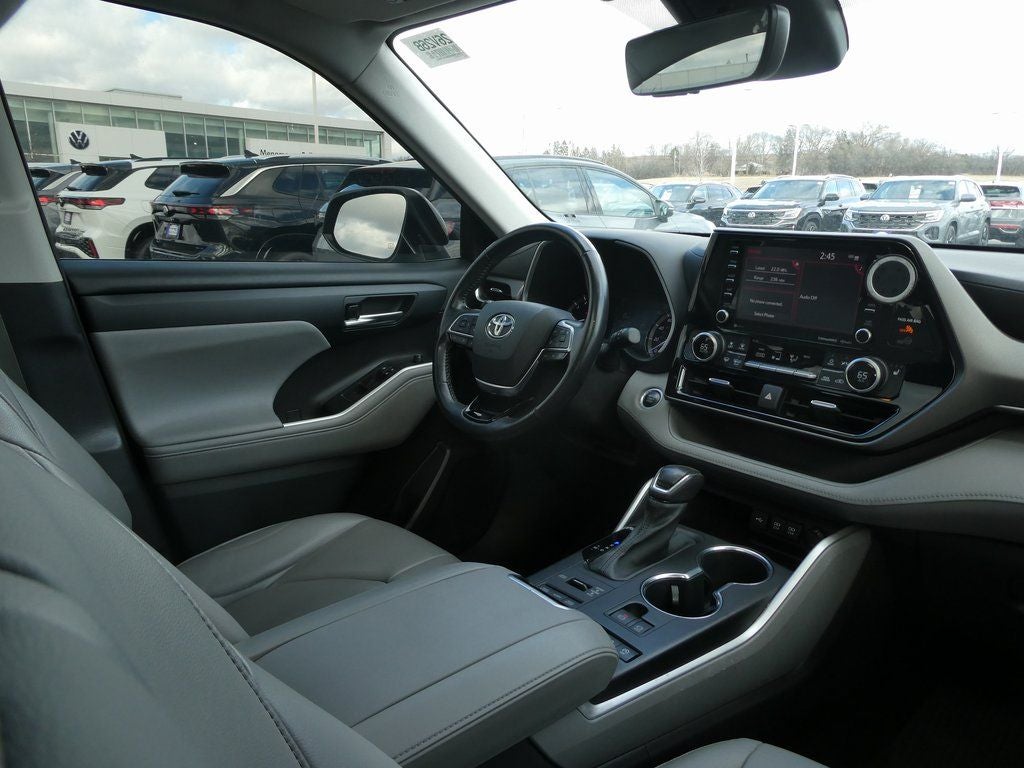 2021 Toyota Highlander XLE