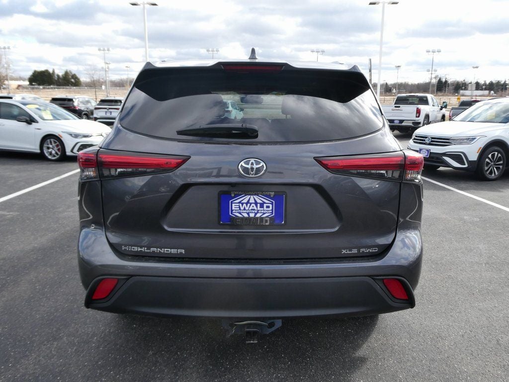 2021 Toyota Highlander XLE