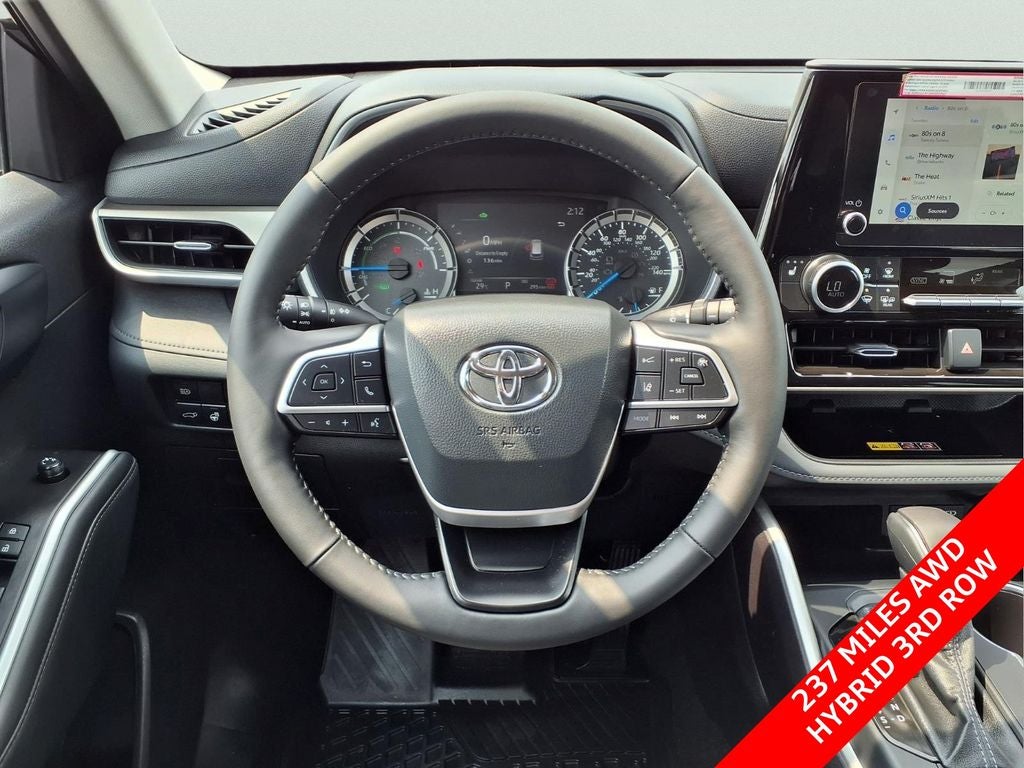 2026 Toyota Highlander Hybrid XLE