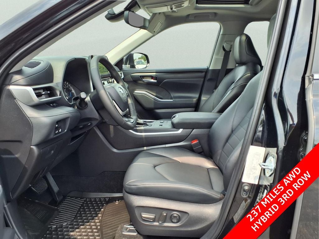 2026 Toyota Highlander Hybrid XLE