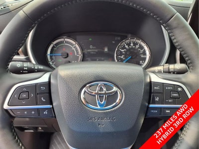 2026 Toyota Highlander Hybrid XLE