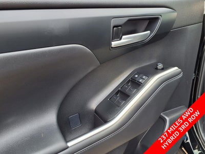 2026 Toyota Highlander Hybrid XLE