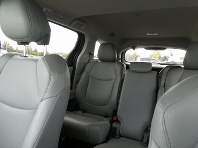 2023 Toyota Sienna XLE