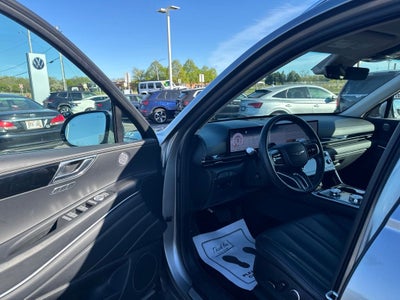 2025 Genesis GV80 2.5T
