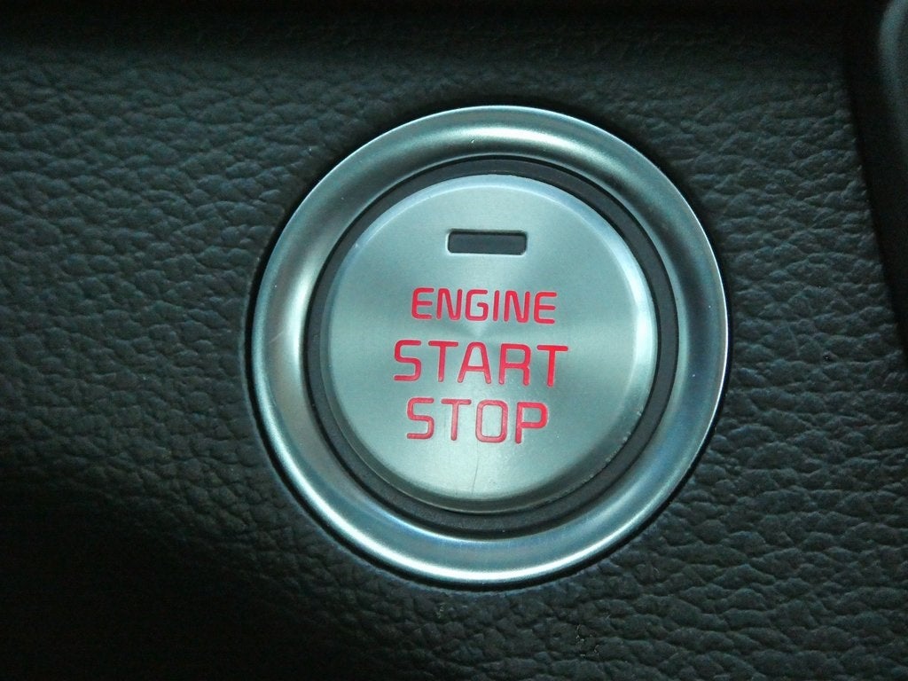 2018 Kia Cadenza Premium