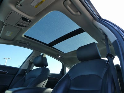 2018 Kia Cadenza Premium