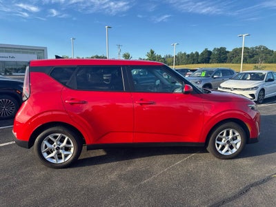 2024 Kia Soul LX