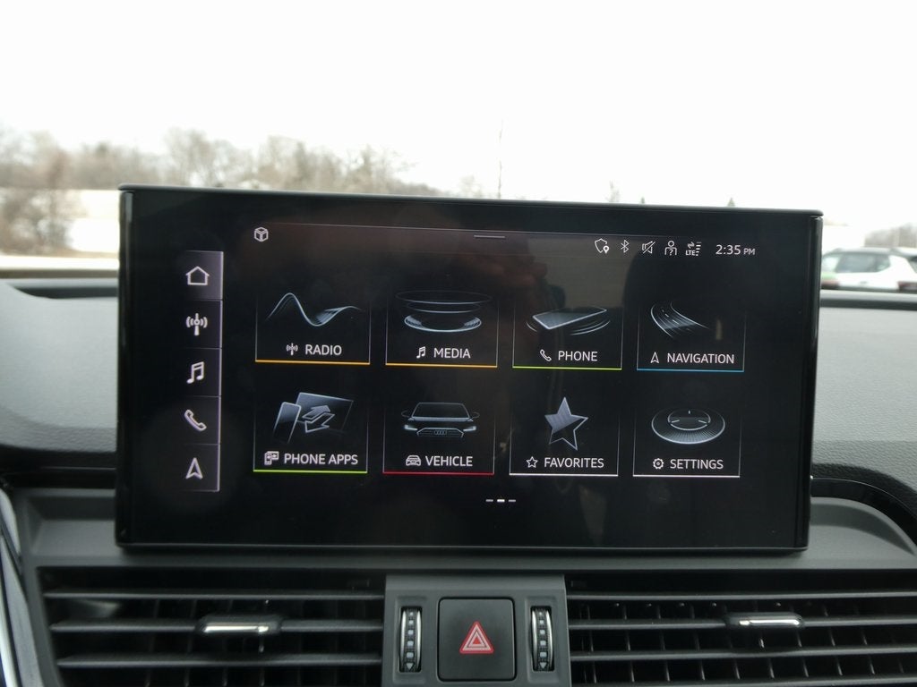 2022 Audi Q5 45 S line Premium Plus quattro