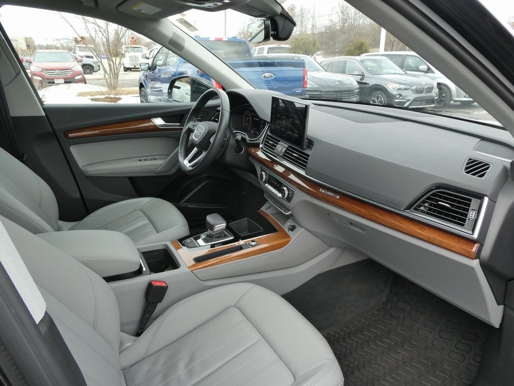 2022 Audi Q5 45 S line Premium Plus quattro