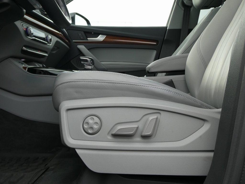 2022 Audi Q5 45 S line Premium Plus quattro