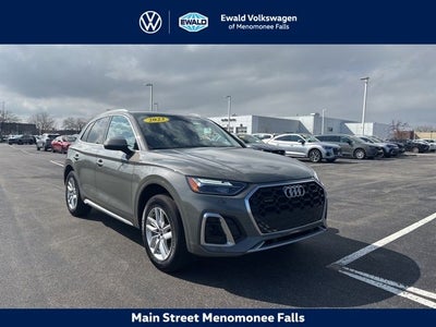 2023 Audi Q5 45 S line Premium quattro