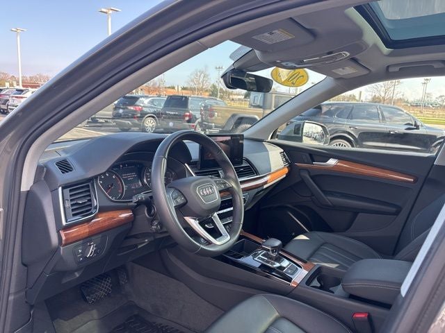 2023 Audi Q5 45 S line Premium quattro