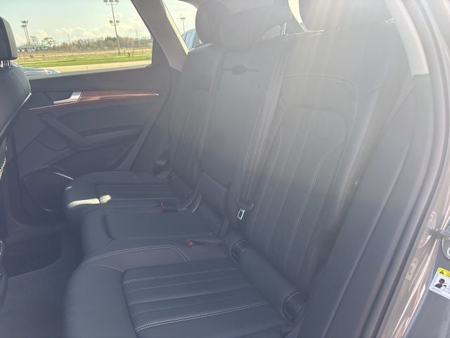 2023 Audi Q5 45 S line Premium quattro